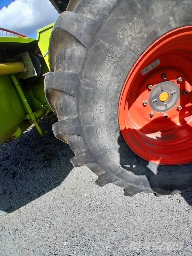 CLAAS Dominator 58 S Derliaus nuėmimo kombainai