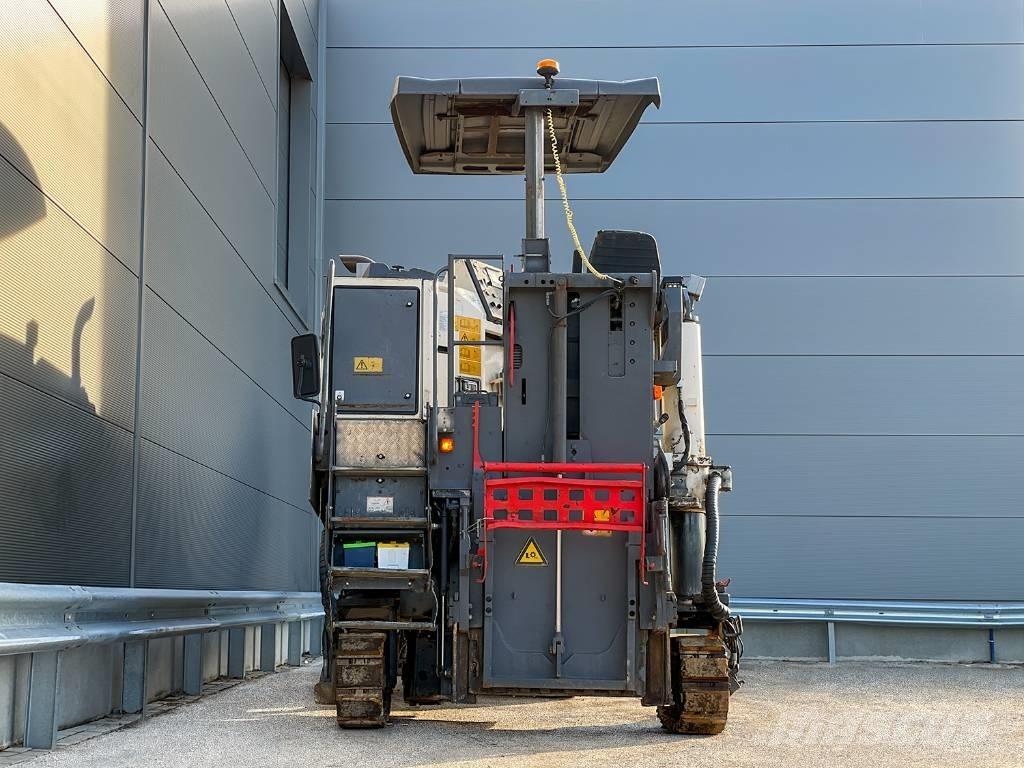 Wirtgen W 100 F Asfalto šalto frezavimo technika