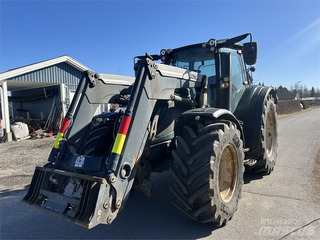Valtra N 174 VERSU Traktoriai