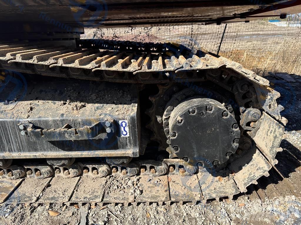 Hitachi ZX 200-3 Vikšriniai ekskavatoriai