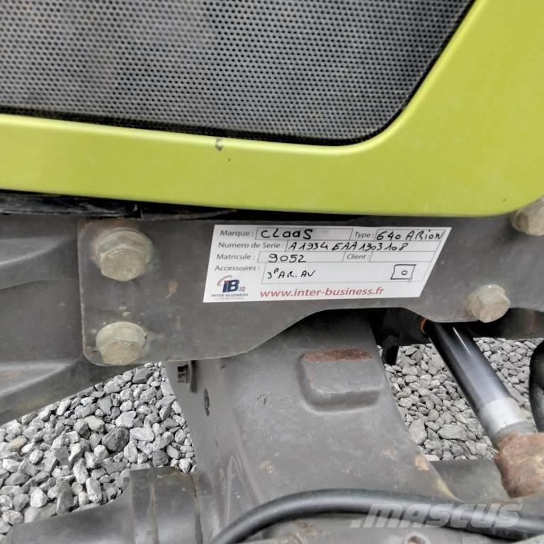 CLAAS 640 ARION Traktoriai