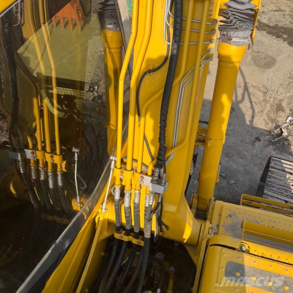 Komatsu PC 120 Vidutinės galios ekskavatoriai 7-12 t