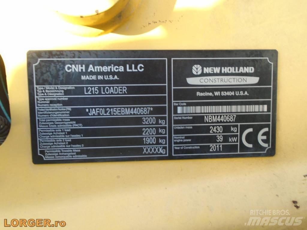 New Holland L 215 Krautuvai su šoniniu pasukimu