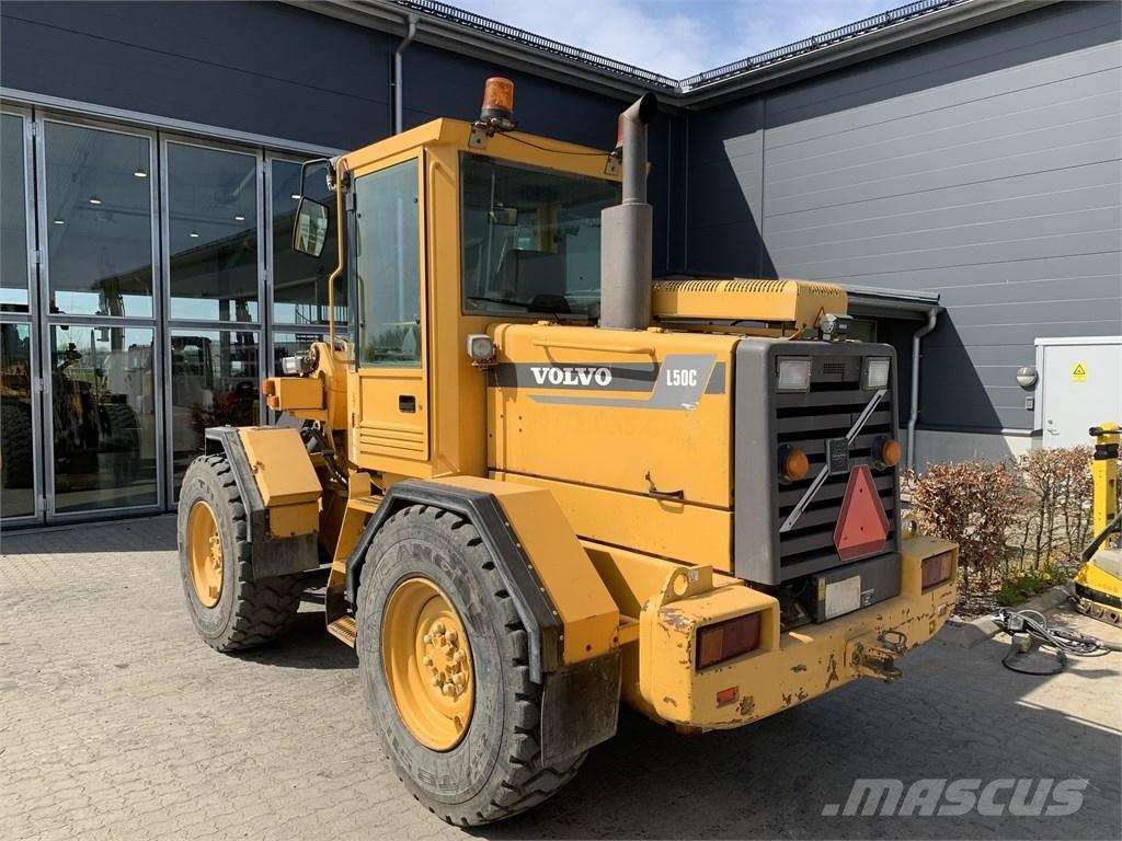 Volvo L50C Naudoti ratiniai krautuvai