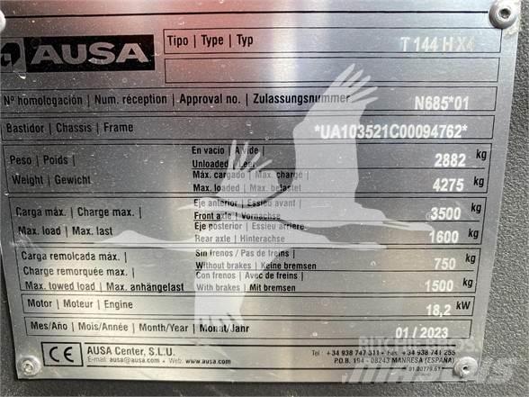 Ausa T144H Teleskopiniai krautuvai