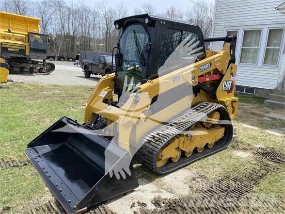 CAT 259D3 Krautuvai su šoniniu pasukimu