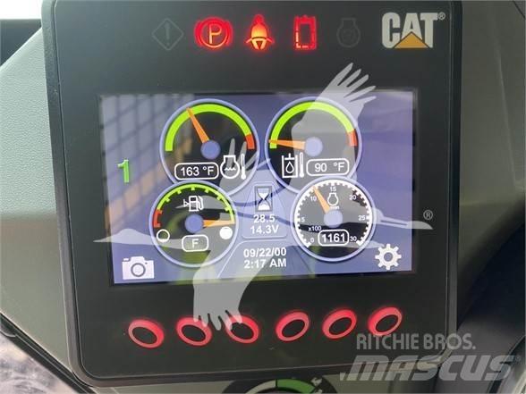 CAT 289D3 Krautuvai su šoniniu pasukimu