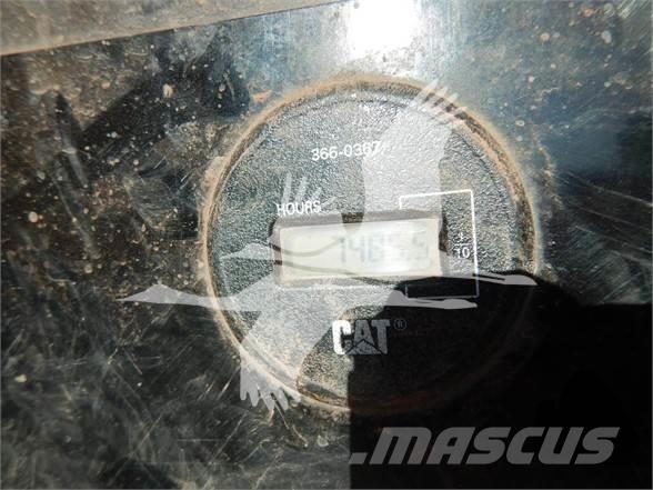 CAT 321D LCR Vikšriniai ekskavatoriai