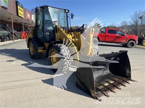CAT 906M Naudoti ratiniai krautuvai