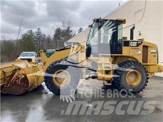 CAT 928H Naudoti ratiniai krautuvai