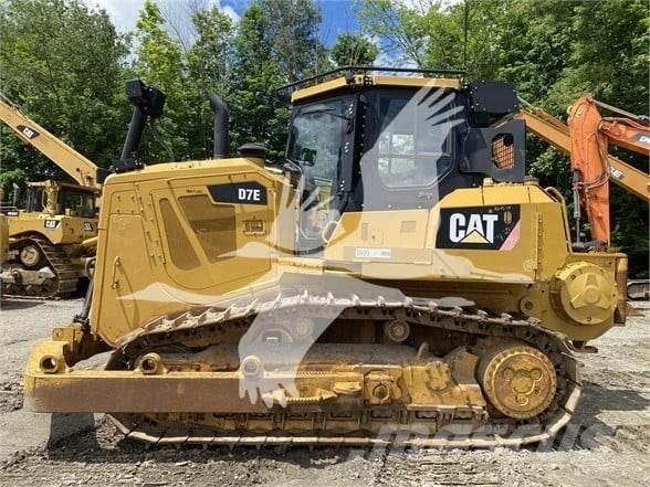 CAT D7E Vikšriniai buldozeriai