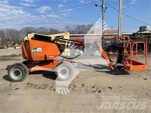 JLG 340AJ Alkūniniai keltuvai