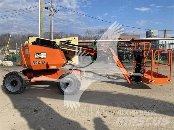 JLG 340AJ Alkūniniai keltuvai
