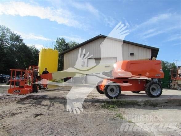 JLG 600S Teleskopiniai keltuvai