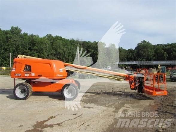JLG 600S Teleskopiniai keltuvai