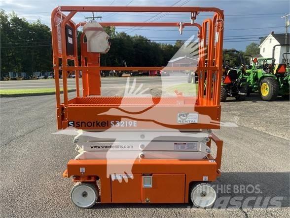 Snorkel S3219E Žirkliniai keltuvai