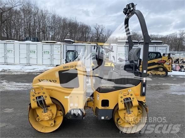 Volvo DD25B Vieno būgno volai