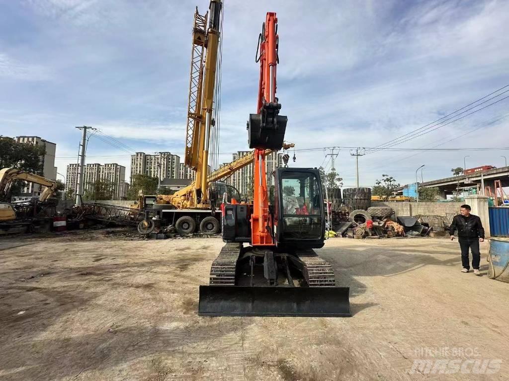 Hitachi ZX 70 Vikšriniai ekskavatoriai