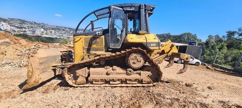 CAT D 6 N Vikšriniai buldozeriai