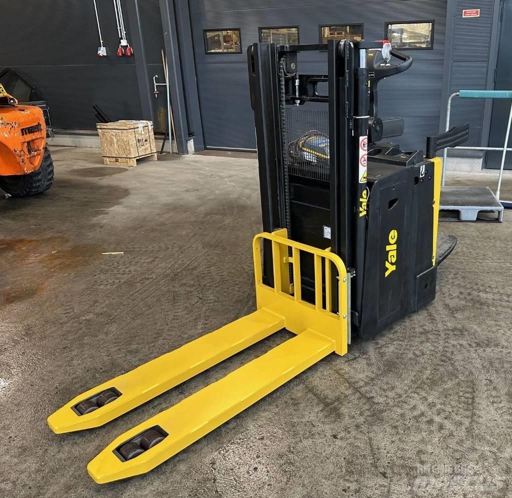 Yale MP20XD Savaeigiai rietuvai