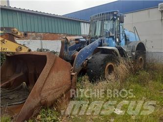 Liebherr L 554 Naudoti ratiniai krautuvai