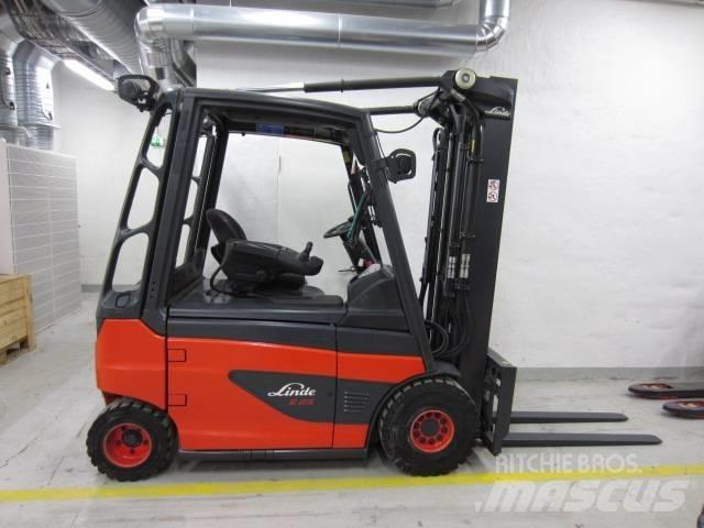 Linde E25 Elektriniai šakiniai krautuvai