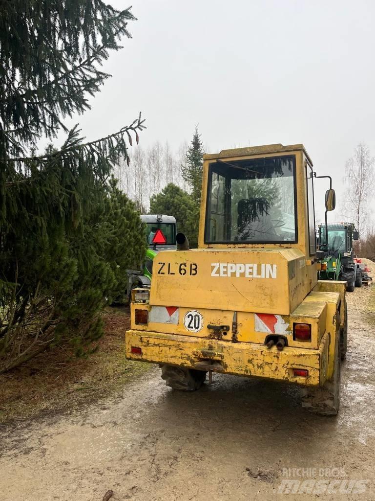 Schaeff SKL 831 Naudoti ratiniai krautuvai