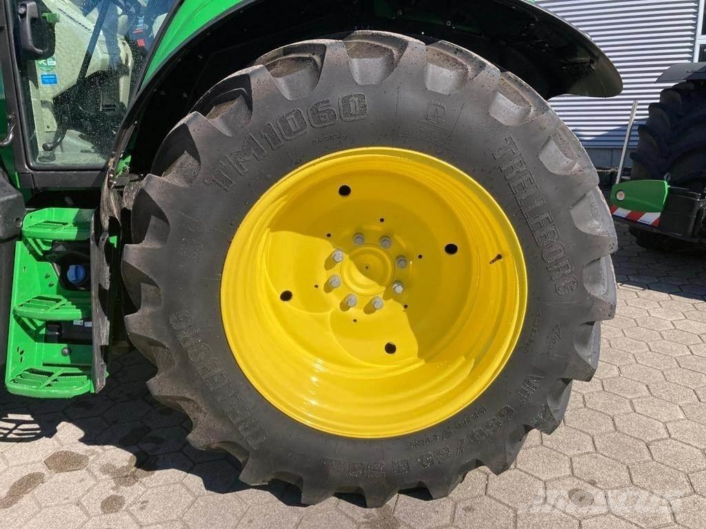 John Deere 6M125 Traktoriai