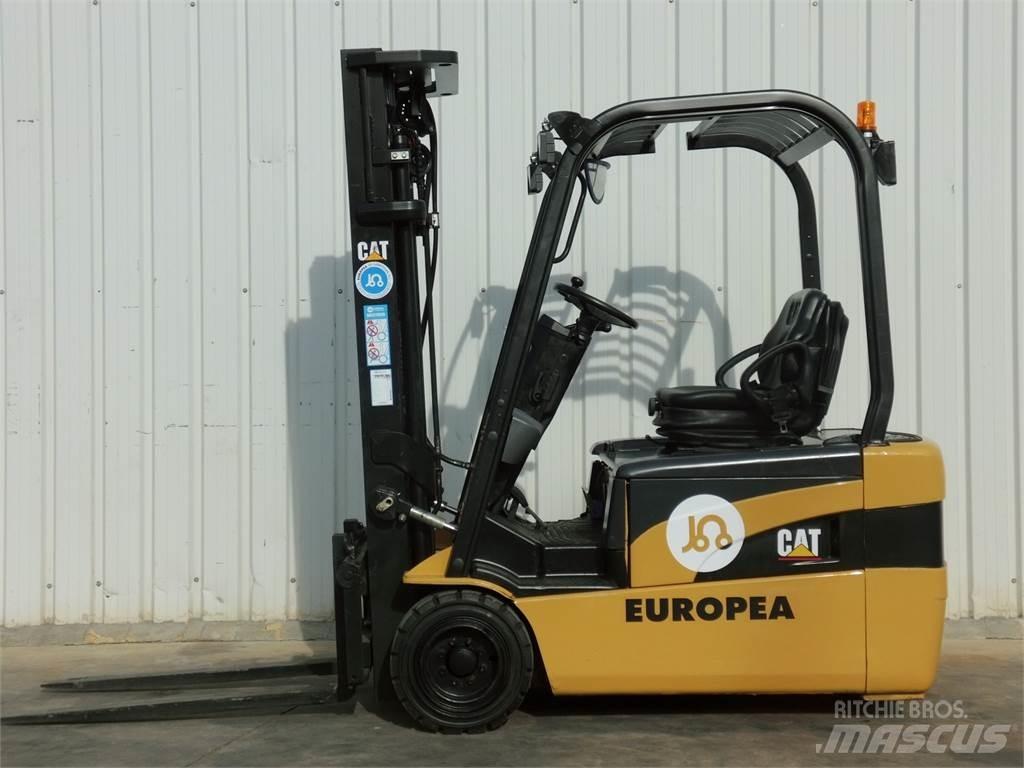 CAT EP20NT MC Elektriniai šakiniai krautuvai