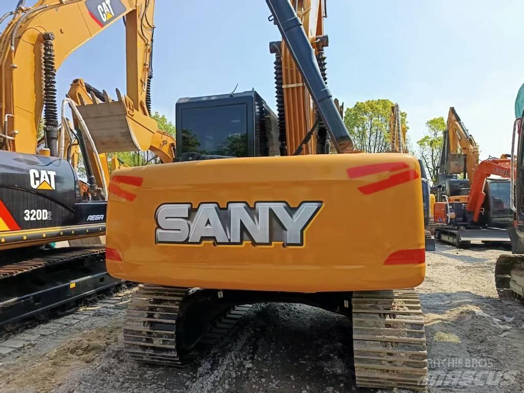 Sany SY135C Vikšriniai ekskavatoriai