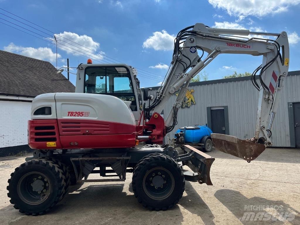 Takeuchi TB295W Ratiniai ekskavatoriai