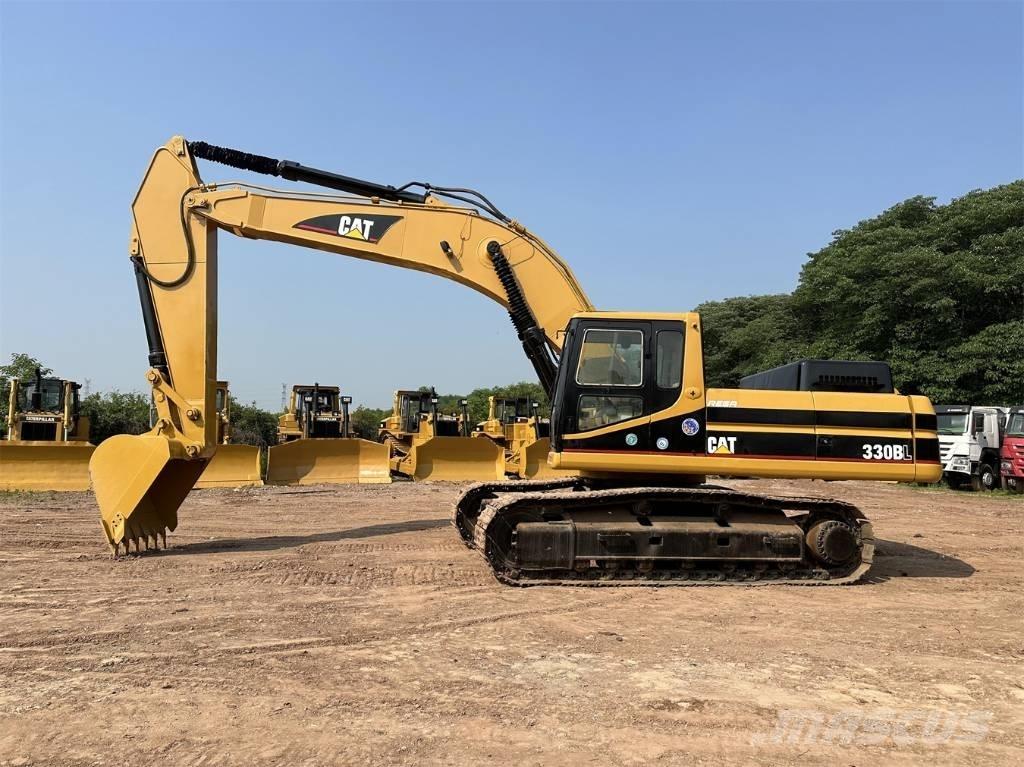 CAT 330BL Vikšriniai ekskavatoriai