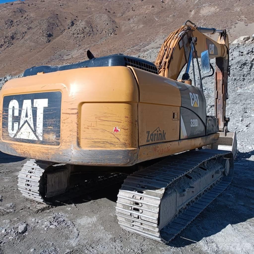 CAT 320D2 GC Vikšriniai ekskavatoriai