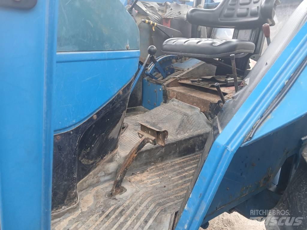 Ford 5610 Farmal Traktoriai