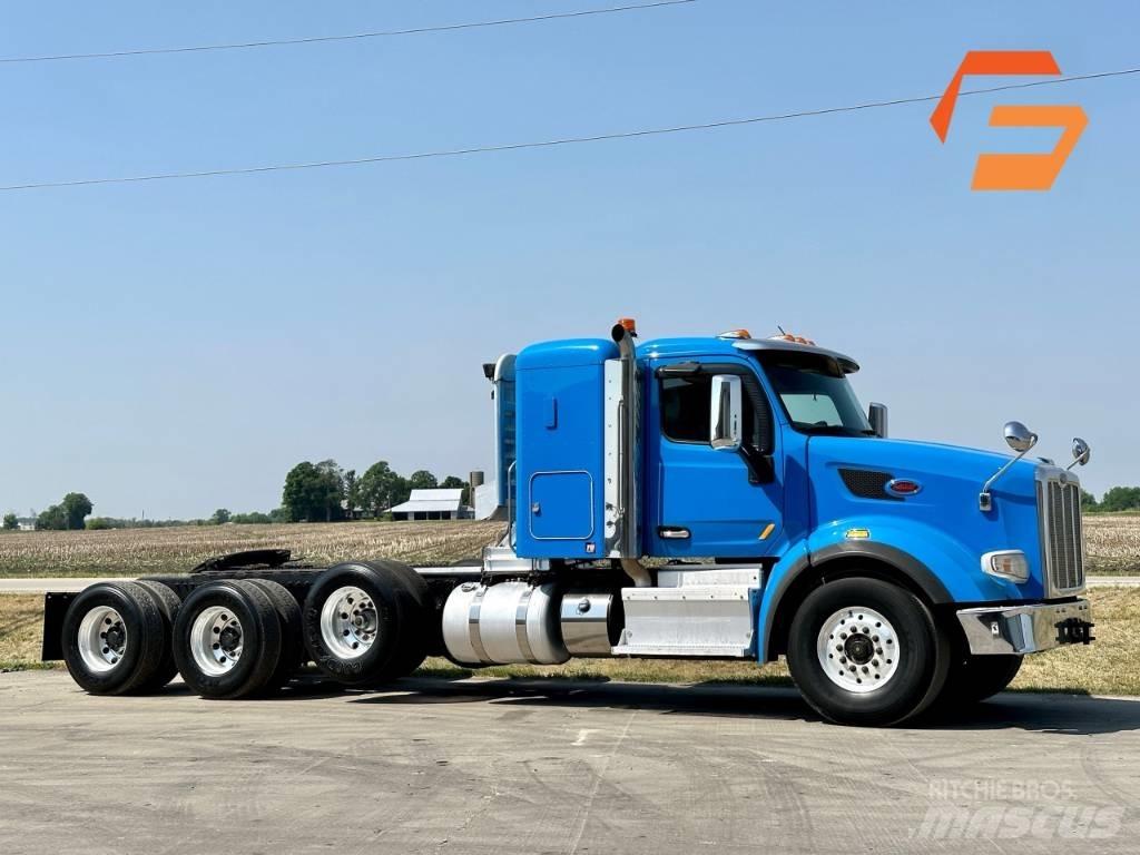 Peterbilt 567 Naudoti vilkikai
