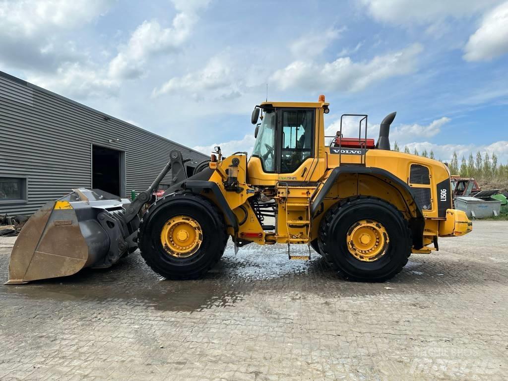 Volvo L150G Naudoti ratiniai krautuvai