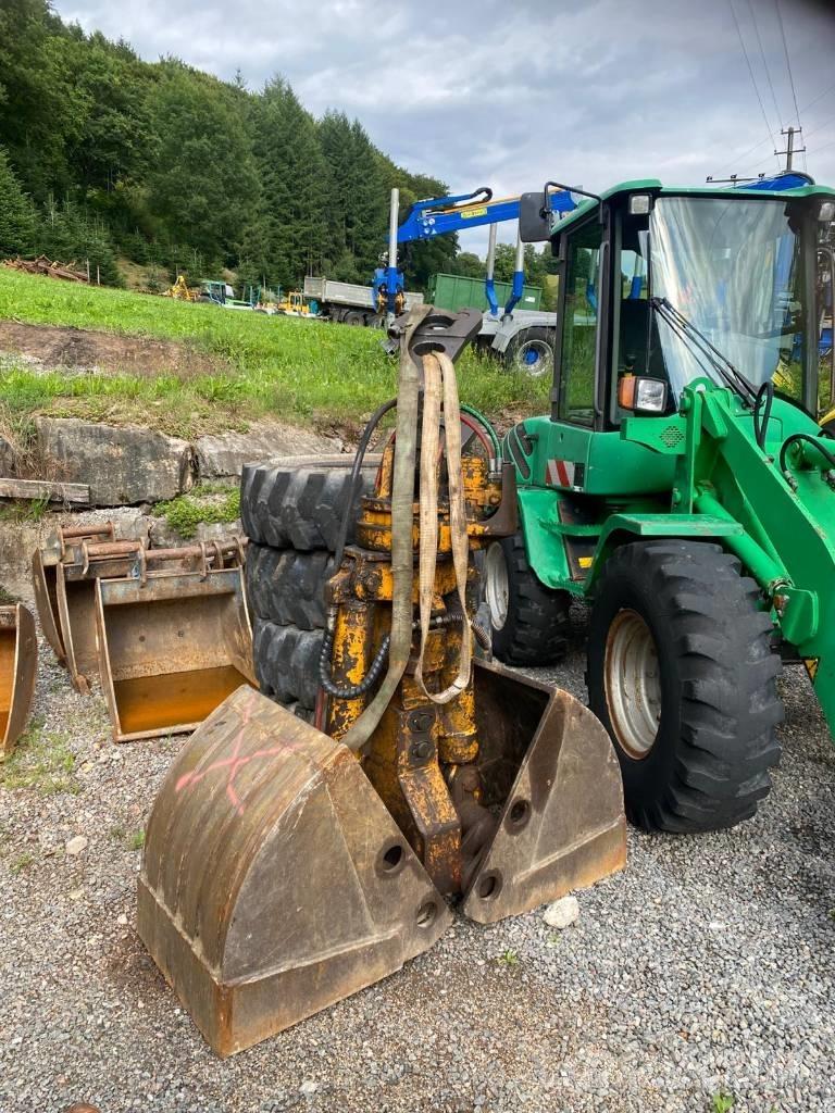 Hitachi ZX 140 W-3 Ratiniai ekskavatoriai