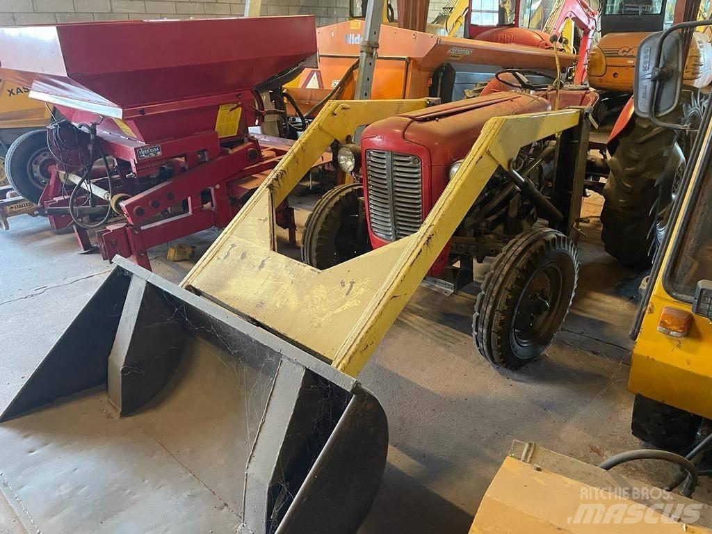 Massey Ferguson 35 Traktoriai