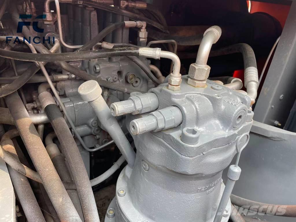 Hitachi EX 200 Vikšriniai ekskavatoriai