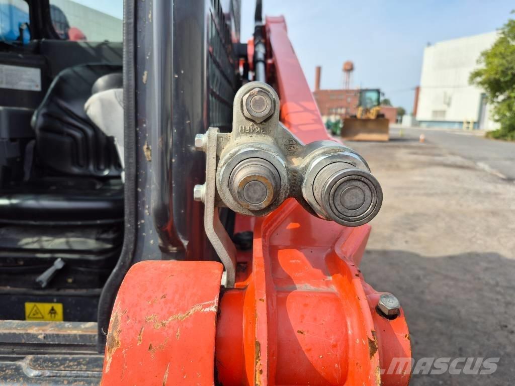 Kubota SVL 65-2 Krautuvai su šoniniu pasukimu
