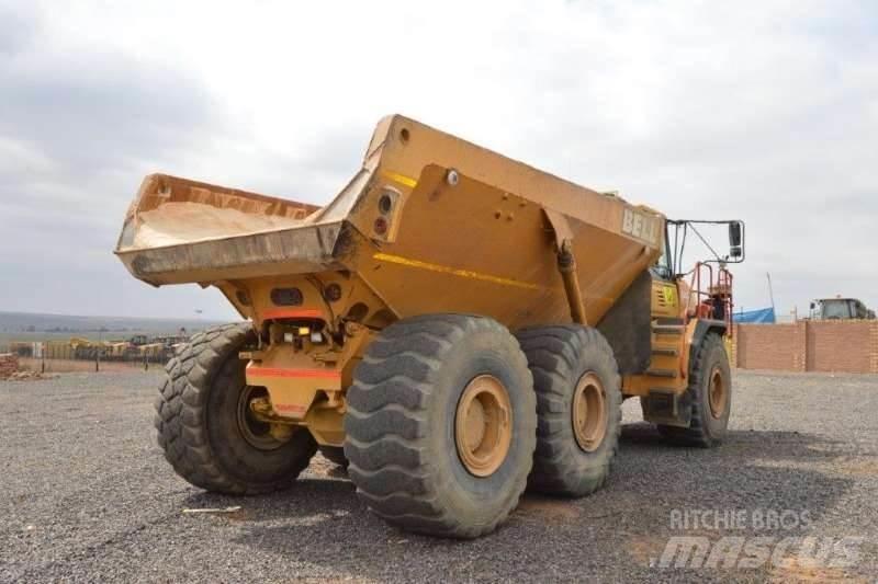Bell B40D Karjeriniai savivarčiai