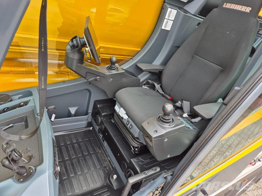 Liebherr LTM1300-6.4 Visureigiai kranai