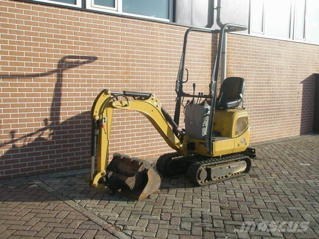 CAT 300.9 Mini ekskavatoriai < 7 t