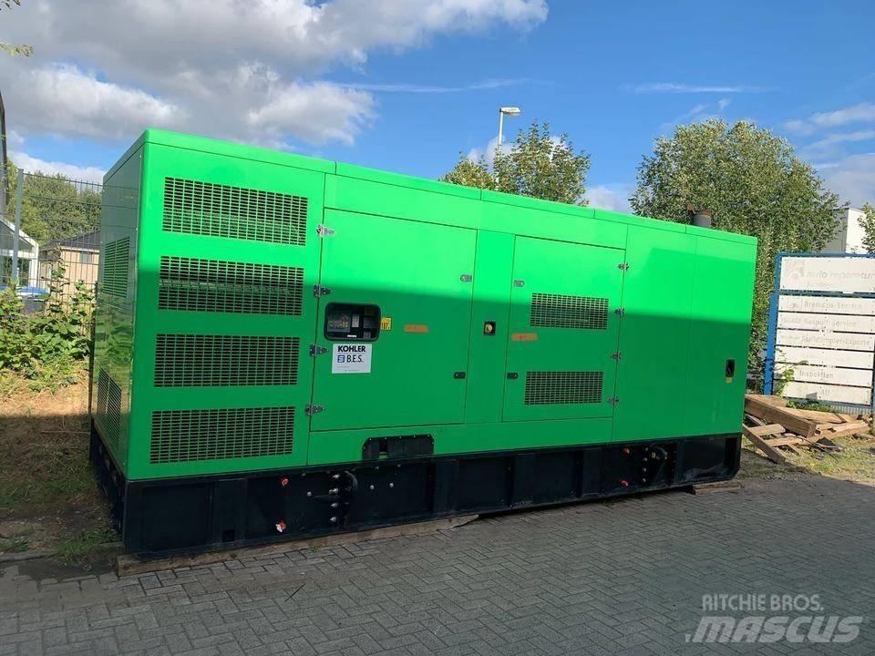 Mitsubishi 765 KVA Dyzeliniai generatoriai