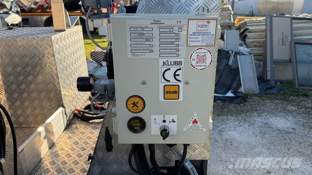 Klubb KL26 Ant priekabų montuojamos kėlimo platformos