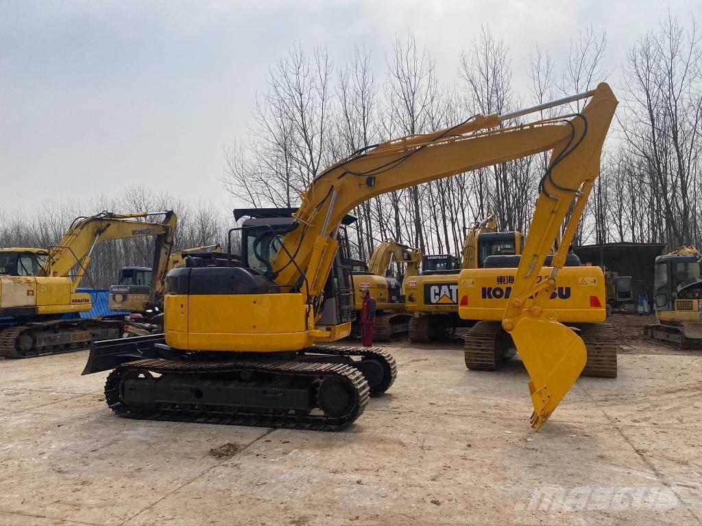 Komatsu PC128US Vikšriniai ekskavatoriai