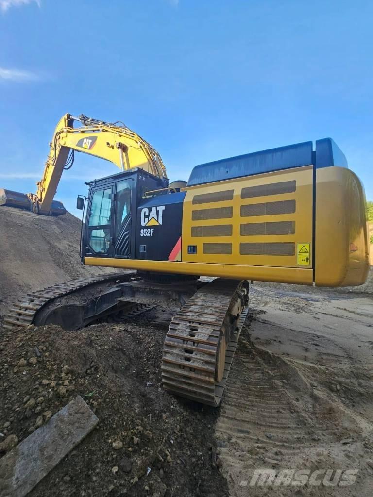 CAT 352 F Vikšriniai ekskavatoriai