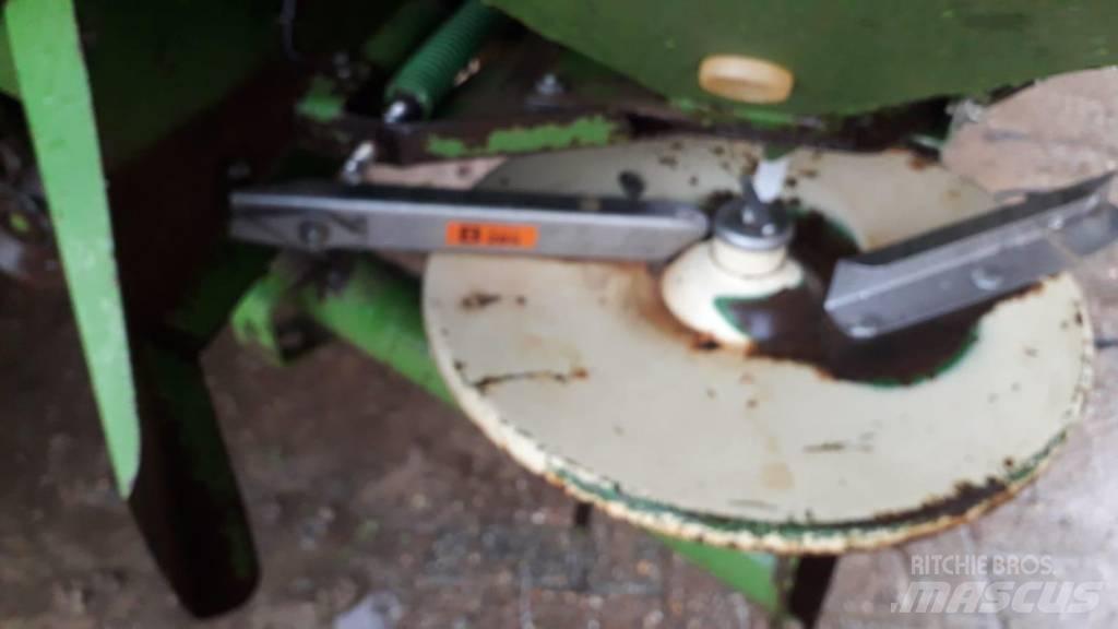 Amazone ZA-U 1001 Mineralinių trąšų barstytuvai