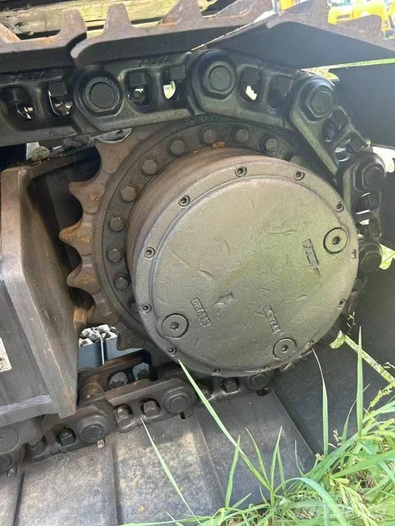 Volvo 140 Vikšriniai ekskavatoriai