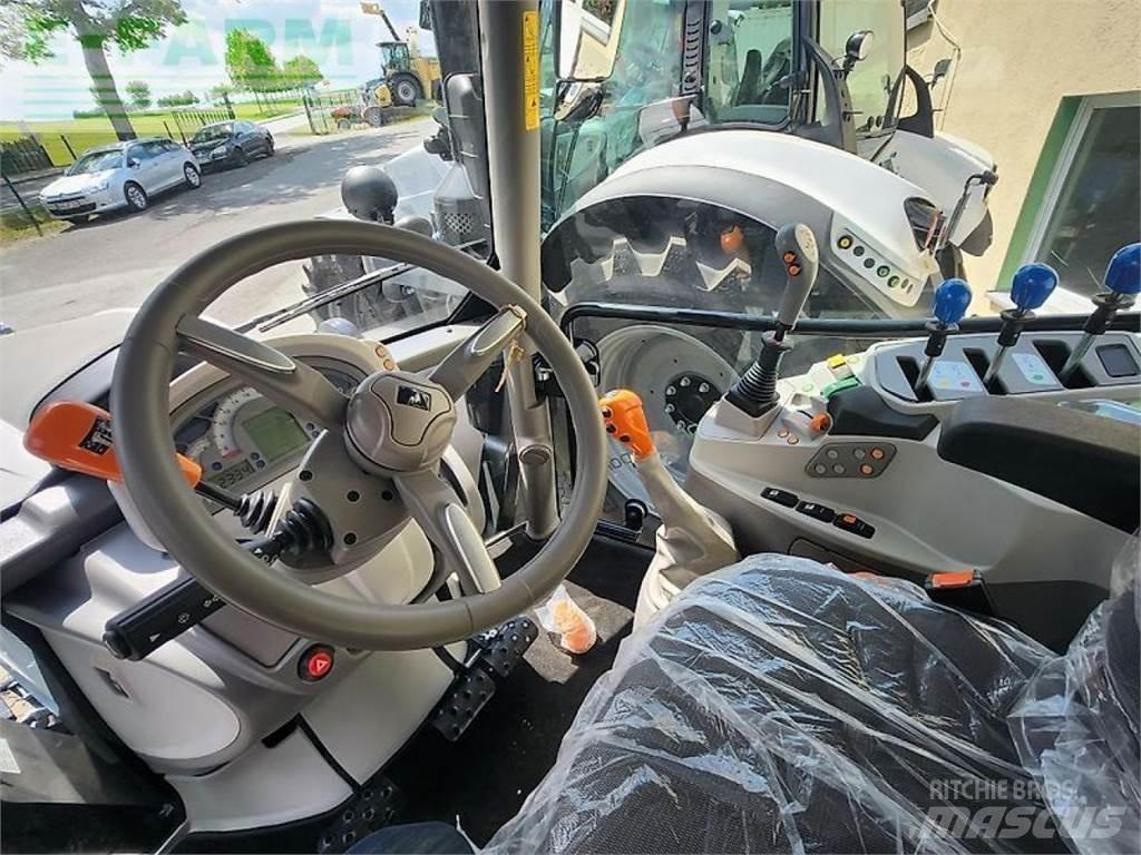 Deutz-Fahr 6125 Traktoriai